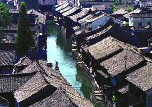 名人轶事：在饭店遭遇歹徒骚扰，沈阳军区副司令员佟宝存勇斗歹徒